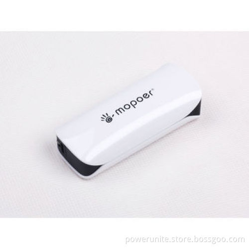 White Color Power Bank with 2,800mAh Capacity, LED Torch